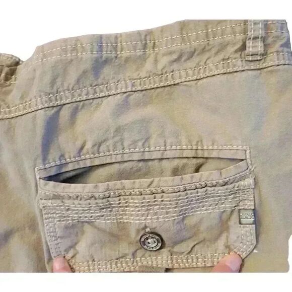 Buckle Black Men's Tan Cotton Athletic Fit Beckham Chino Shorts - Picture 10 of 14